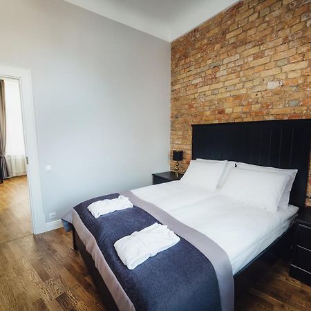 Sherlock Apartments Riga Luaran gambar