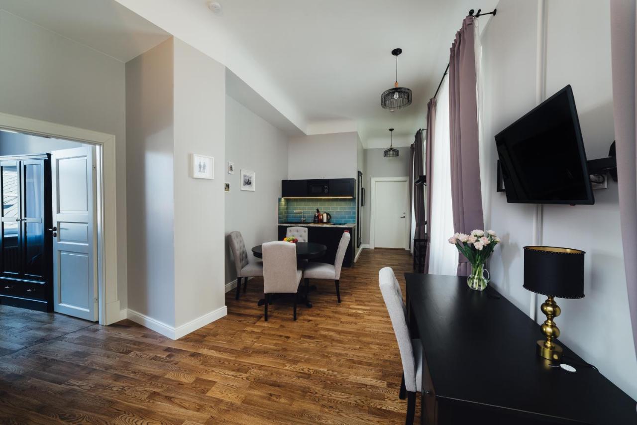 Sherlock Apartments Riga Luaran gambar
